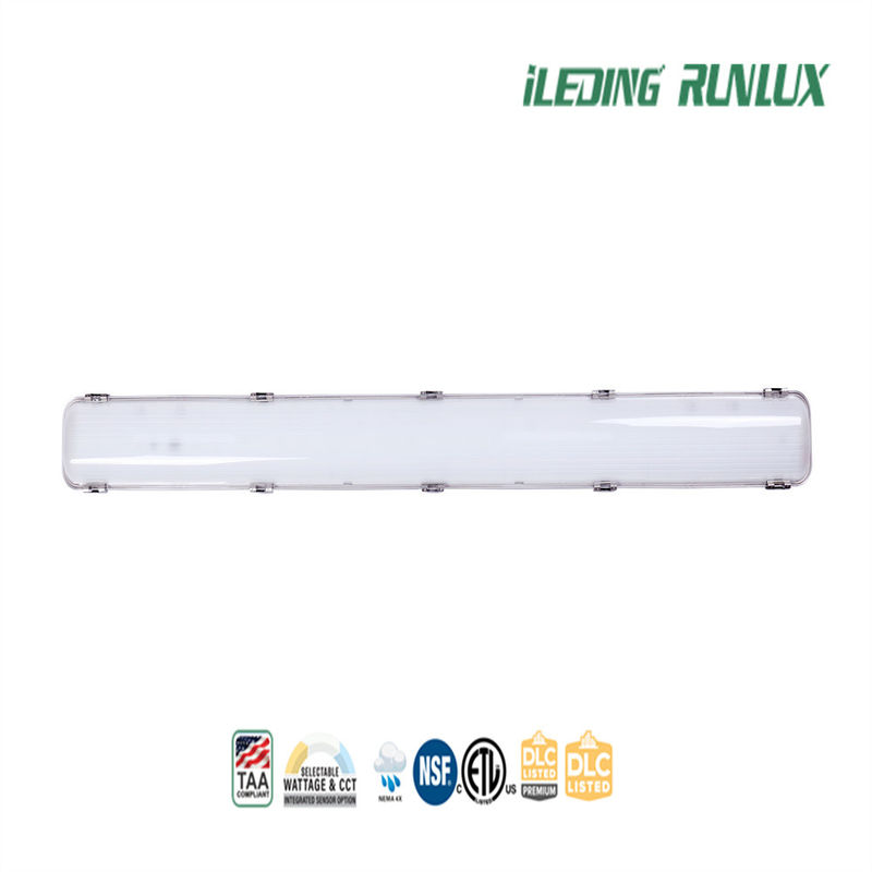 Ανθεκτικό στη φλόγα φως LED ατμού στενό φως HV1 120 ~ 347V Προστασία από υπερτάσεις 2.5KV IP66